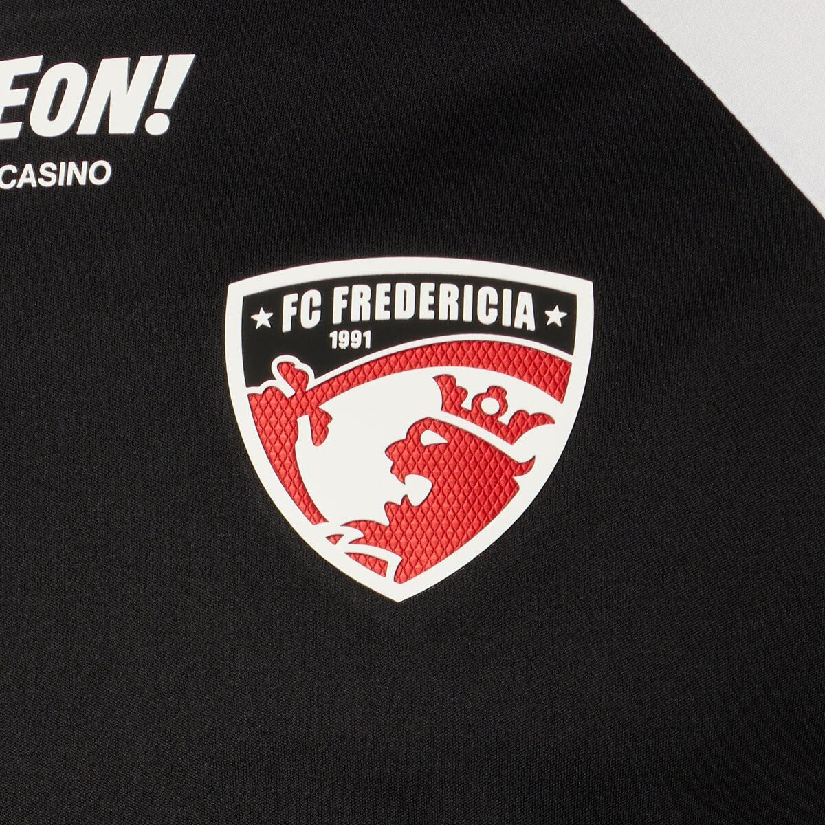 FC Fredericia 25/26 Udebanetrøje Black/White