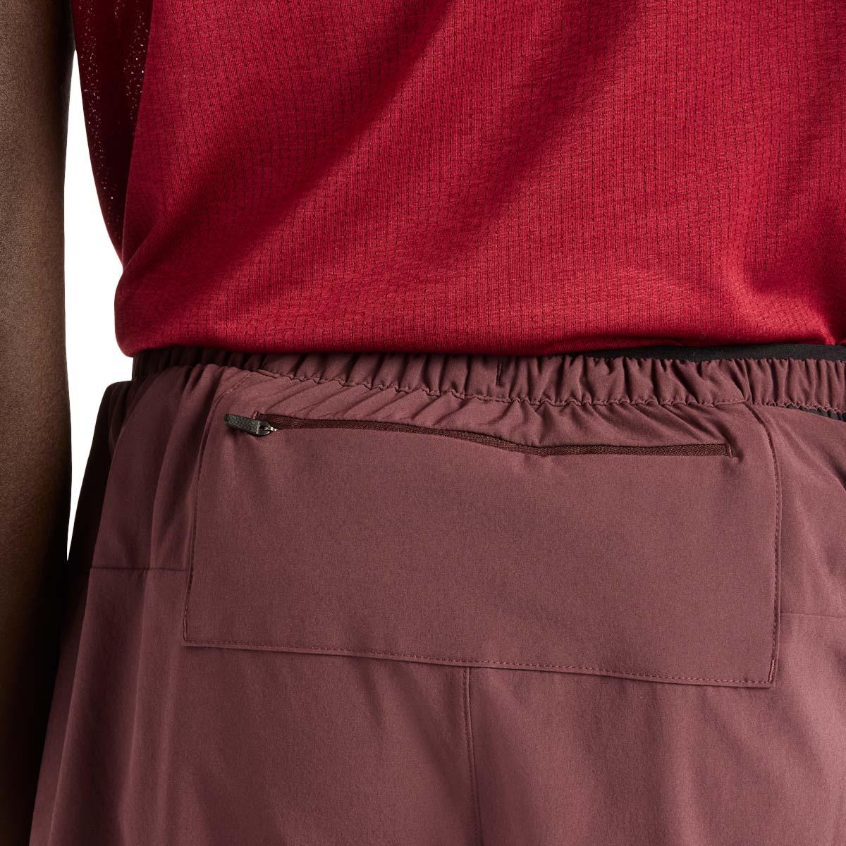 New Balance Athletics Run 5" Løbeshorts Herre CHERRY LEATHER
