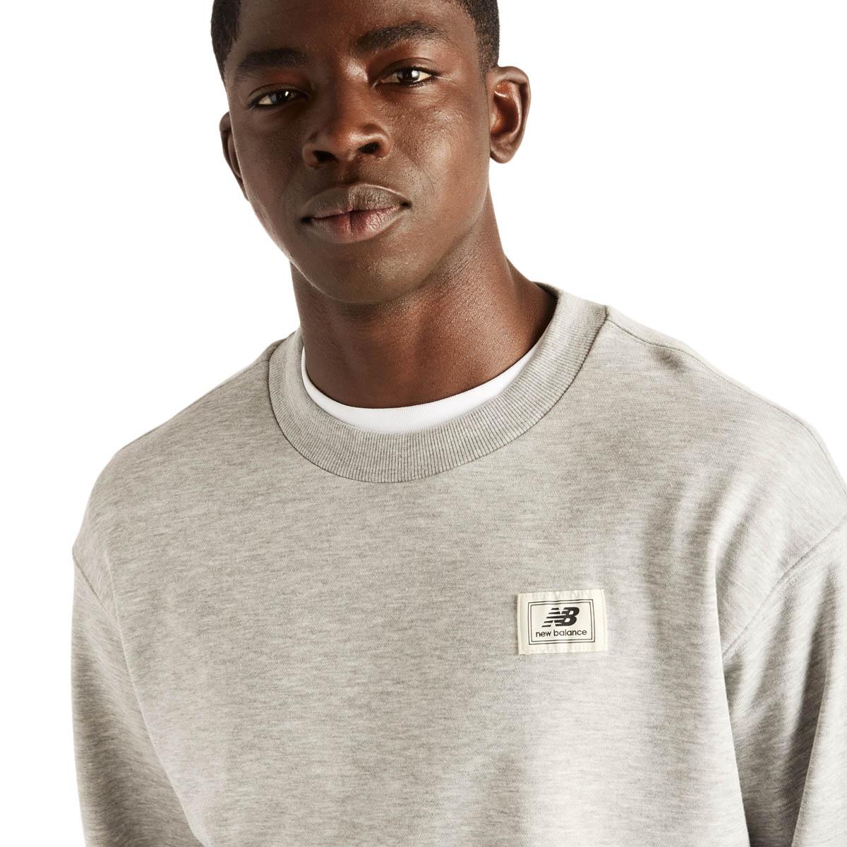 New Balance Woven Label Crew Sweatshirt Herre ATHLETIC GREY/MULTI