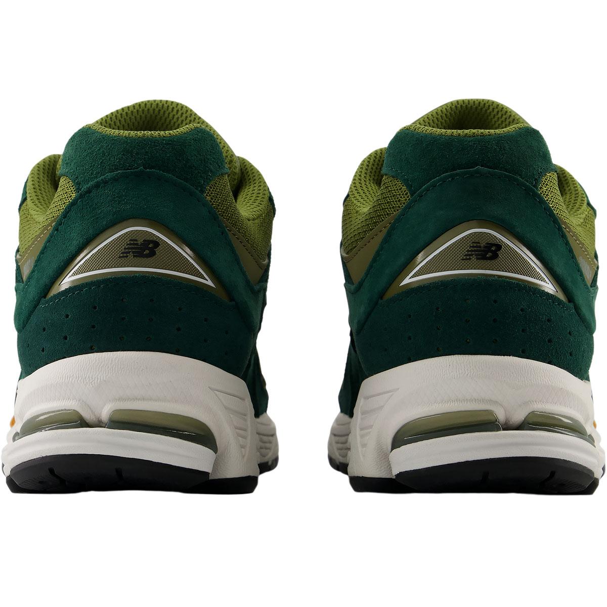New Balance 2002R Sneakers Herre NORDIC GREEN