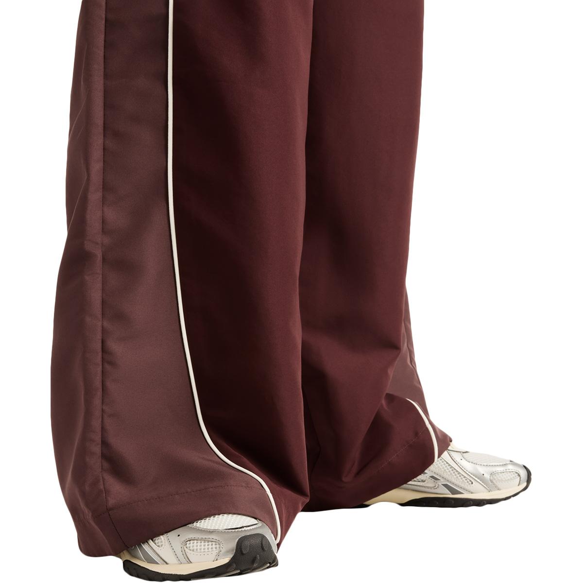 New Balance Trackside Woven Track Pants Dame CHERRY LEATHER