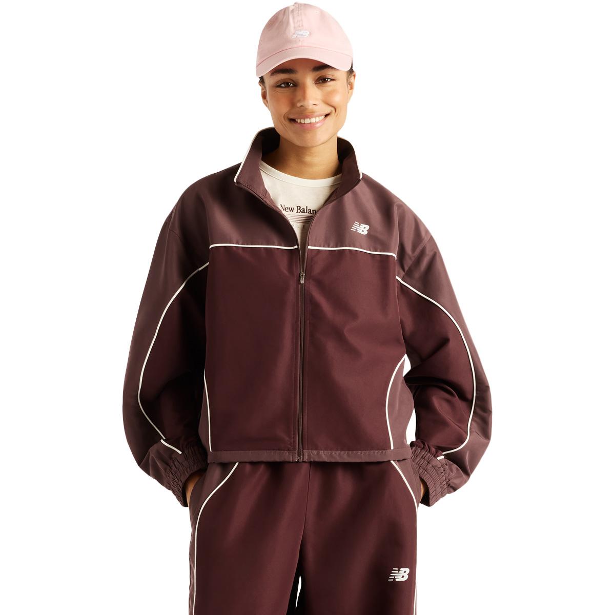 New Balance Trackside Woven Track Top Dame CHERRY LEATHER