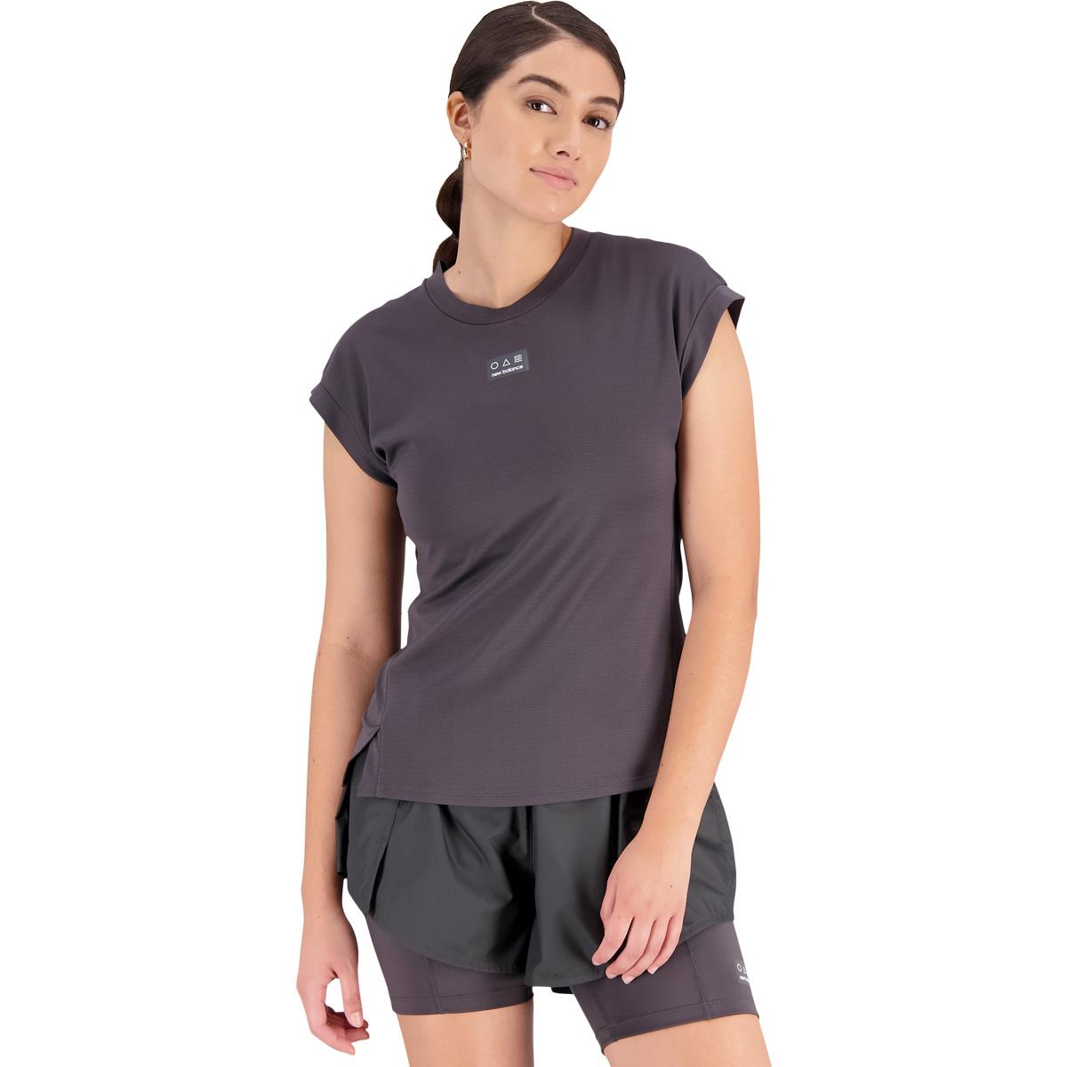New Balance AT Nvent Løbe T-shirt Dame BLACKTOP