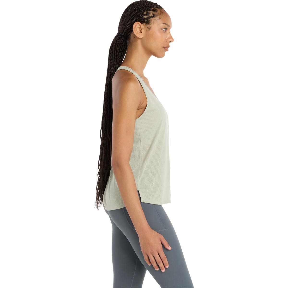 New Balance Athletics Løbetop Dame Gsh
