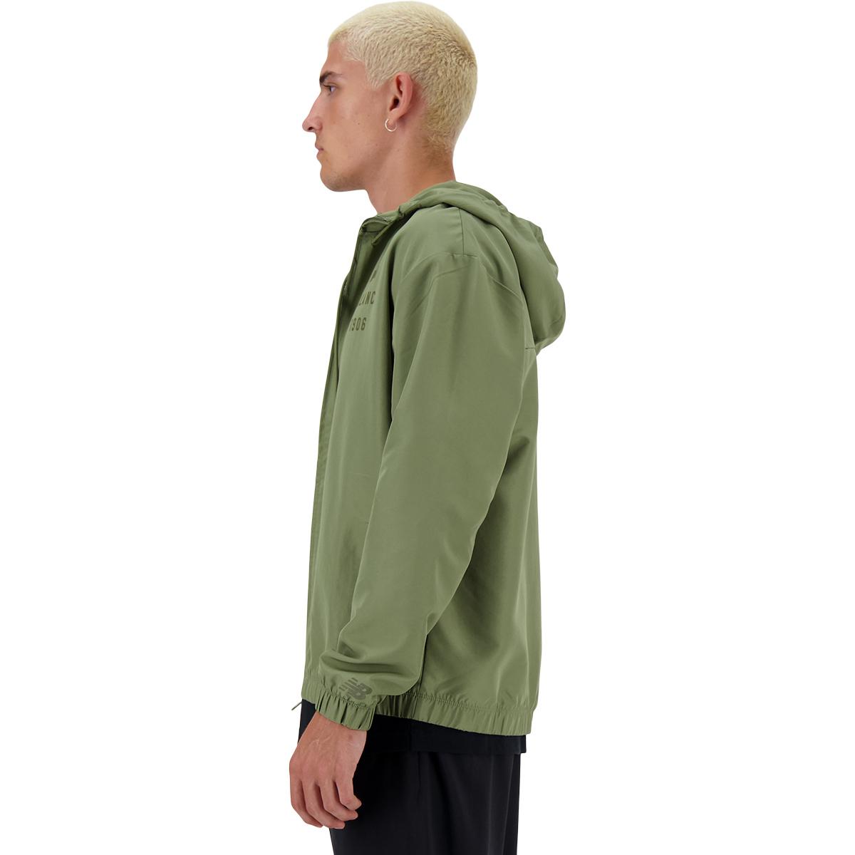 New Balance Graphic Full Zip Woven Jakke Herre DARK OLIVINE