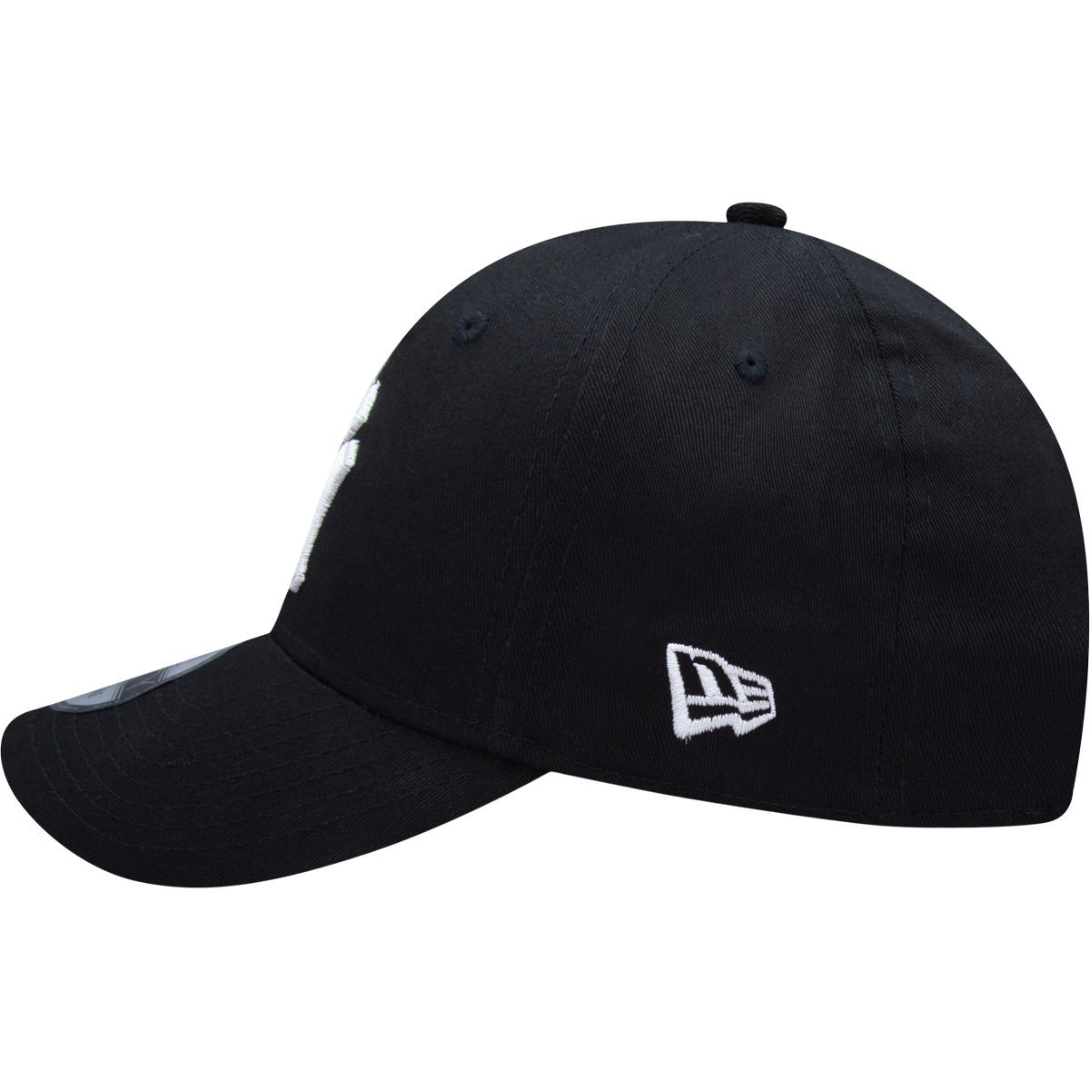 New Era 9FORTY League Basic New York Yankees Strapback Cap BLACK/WHITE