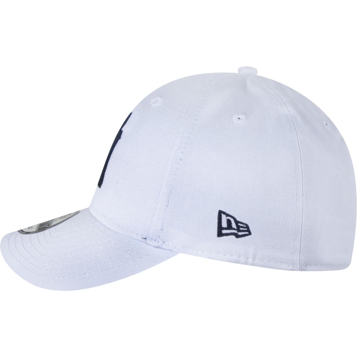 New Era 9FORTY League Basic New York Yankees Strapback Cap White