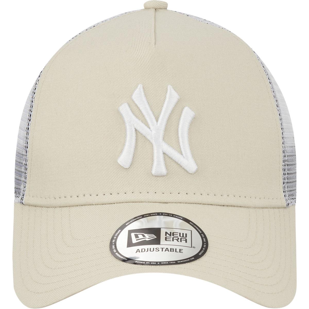 New Era New York Yankees Trucker Snapback Cap White
