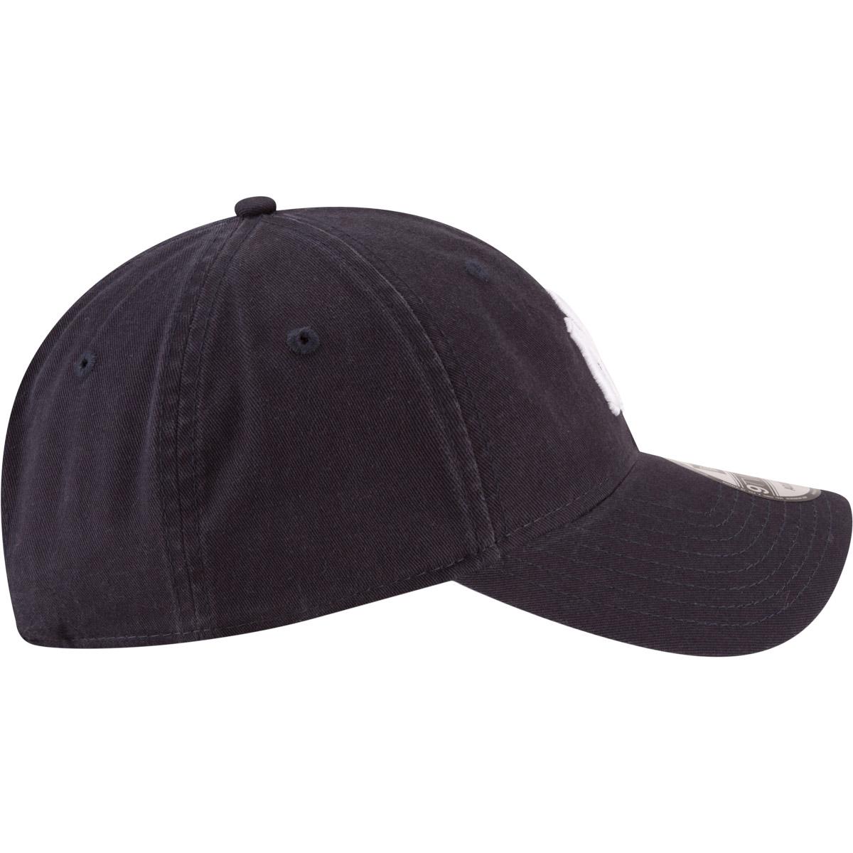 New Era 9TWENTY Core Classics Yankees Strapback Cap Navy