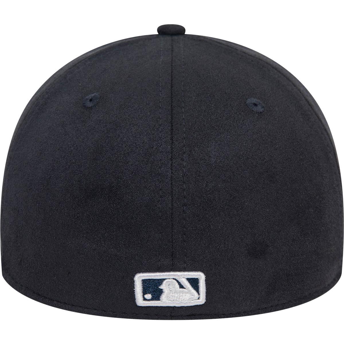 New Era 39THIRTY Los Angeles Dodgers Faux Suede Cap Navy