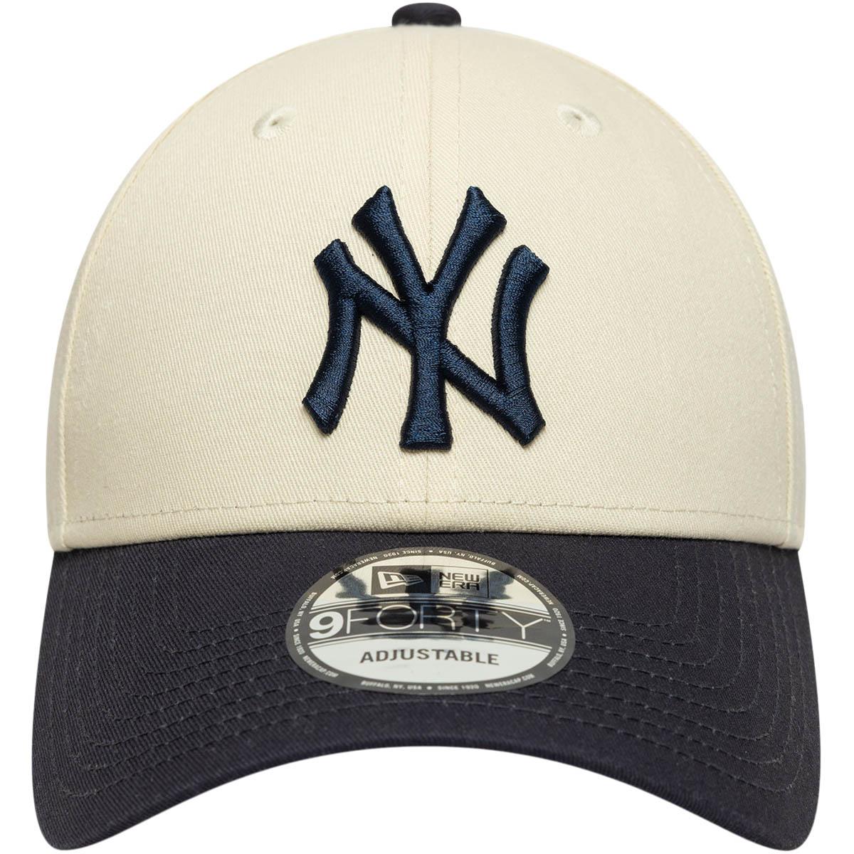 New Era 9FORTY New York Yankees Strapback Cap Light Beige