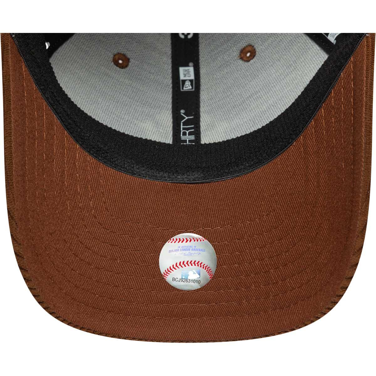 New Era 39THIRTY New York Yankees Cord Cap Brown