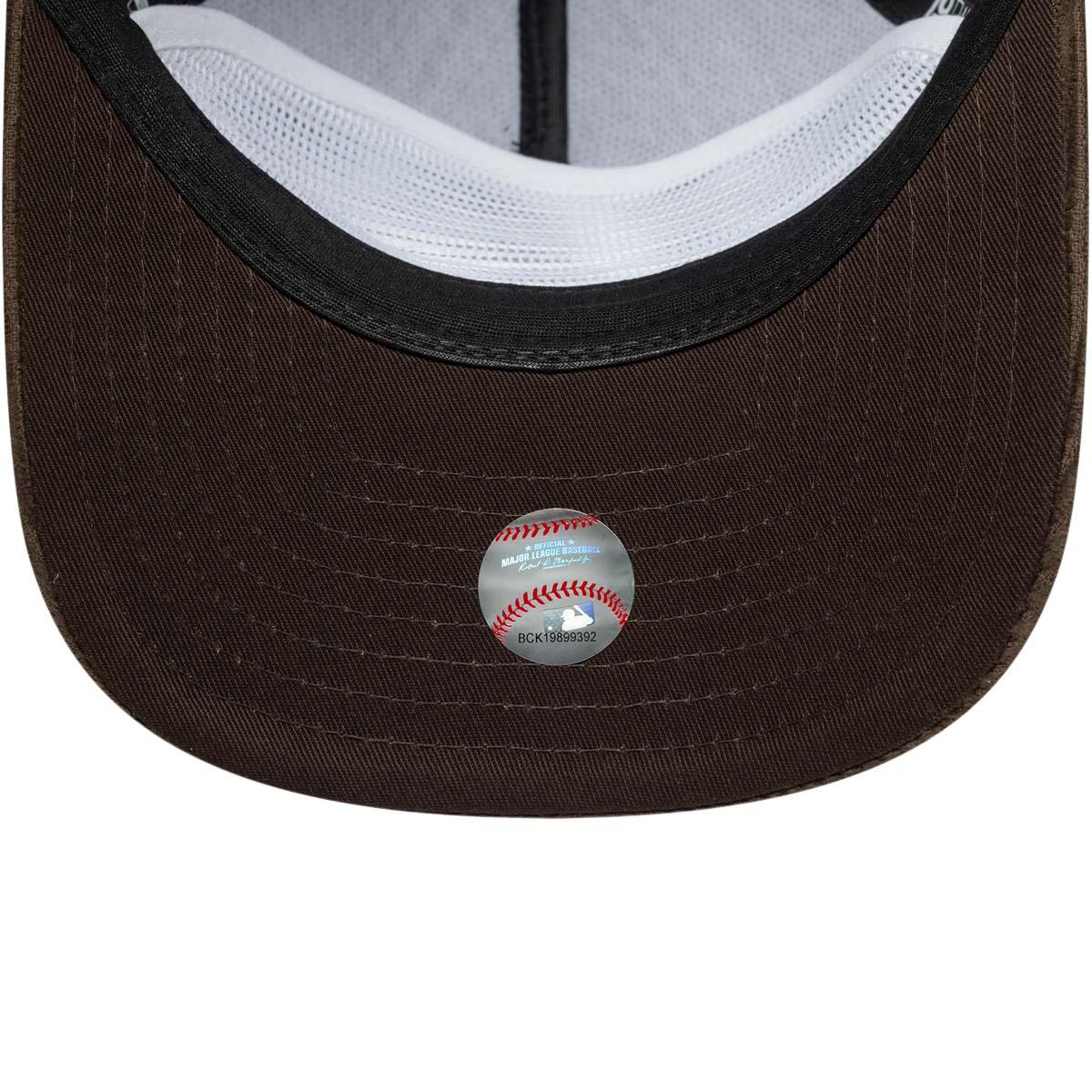 New Era 19TWENTY Coops Cord Chicago Cubs Snapback Cap Dark brown