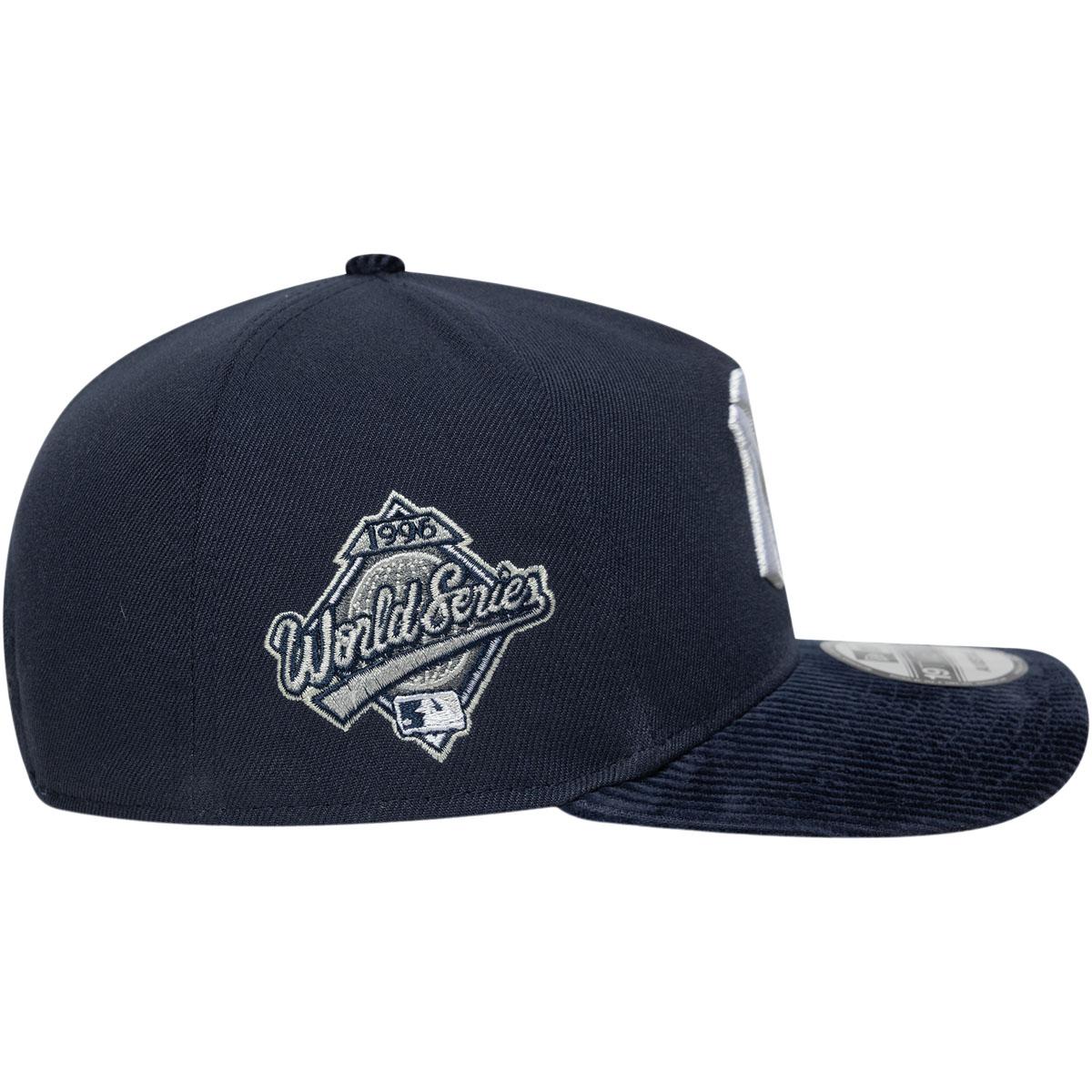 New Era 19TWENTY Coops Cord New York Yankees Snapback Cap Navy