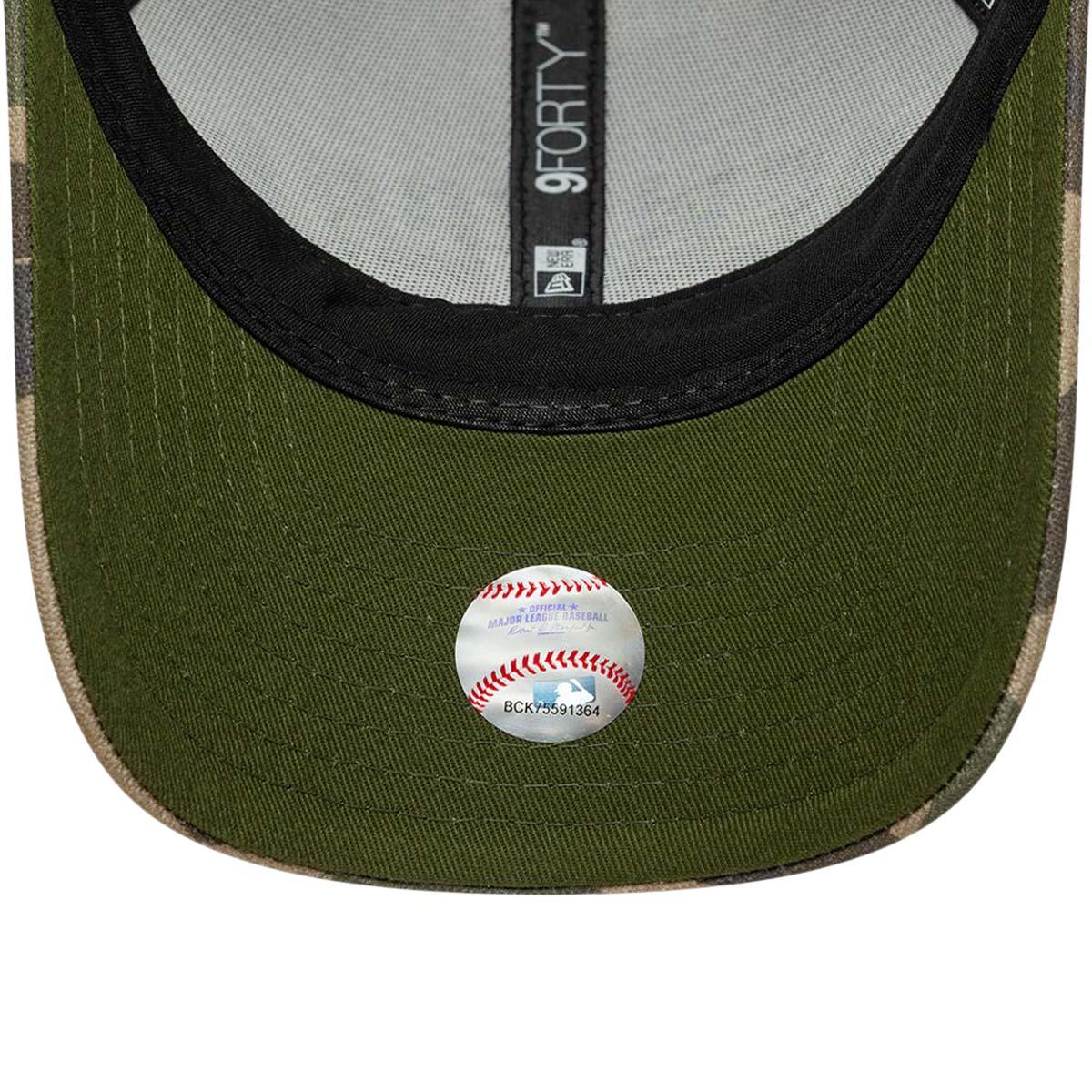 New Era 9FORTY Wordmark Camo New York Trucker Snapback Cap Camo