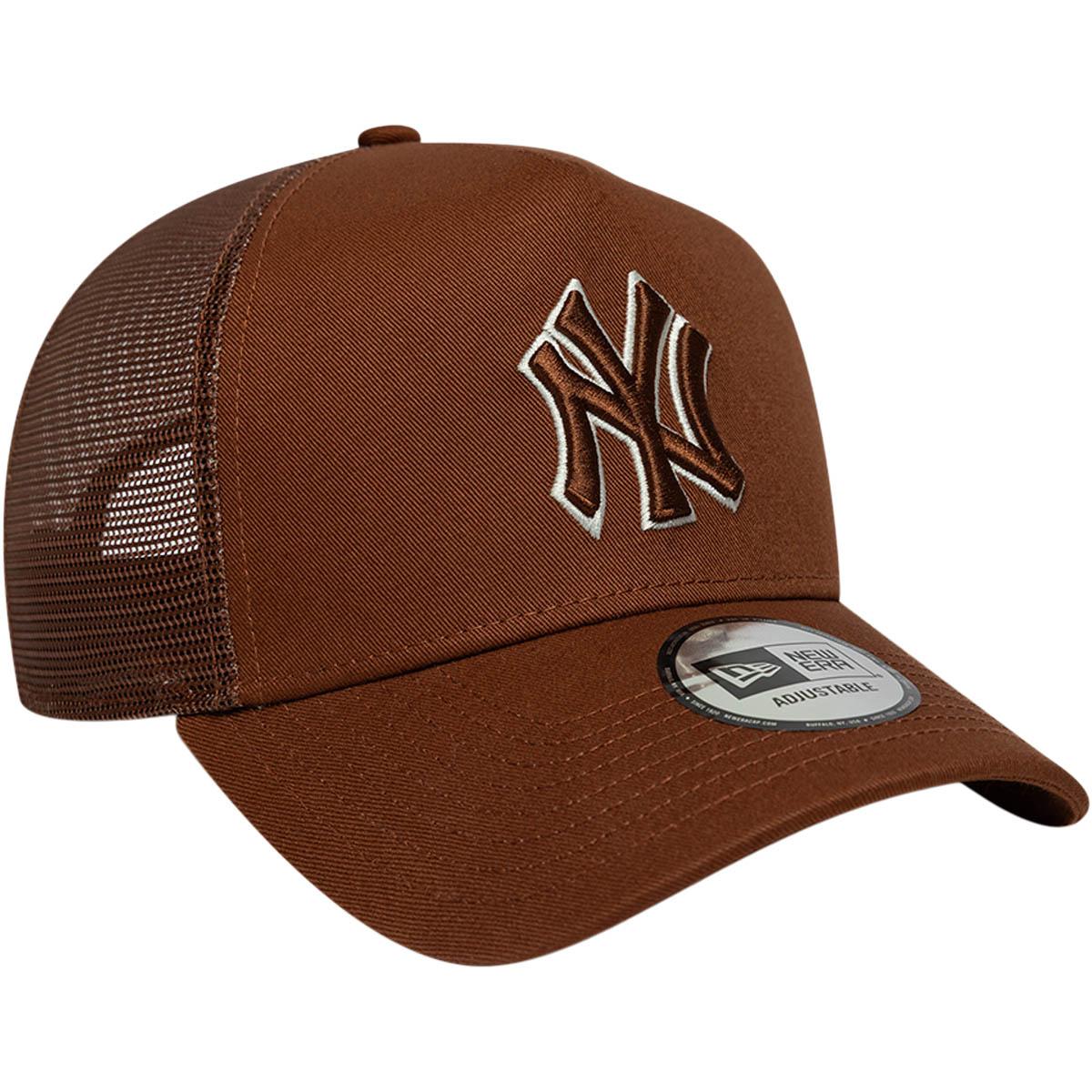 New Era Outline New York Yankees Trucker Snapback Cap Brown