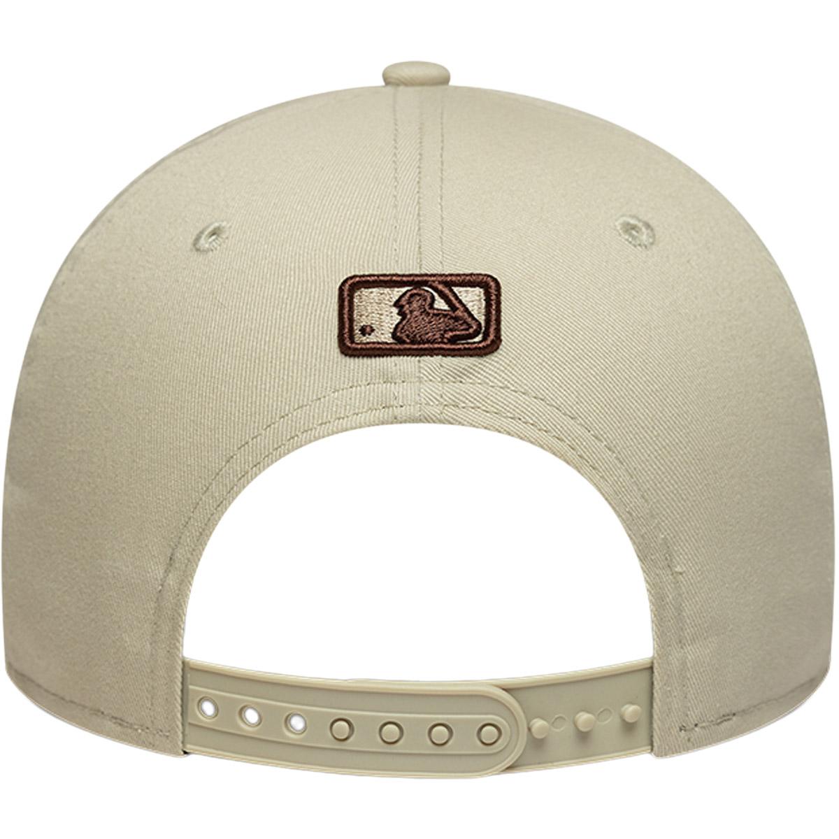 New Era 9FORTY M-Crown New York Yankees Snapback Cap Light beige