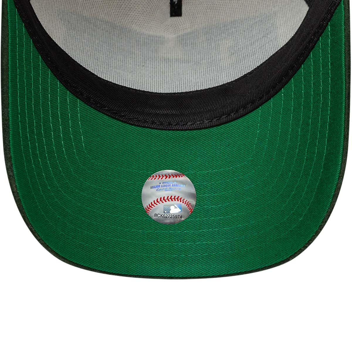 New Era Wordmark Suede Eframe New York Yankees Snapback Cap Light beige