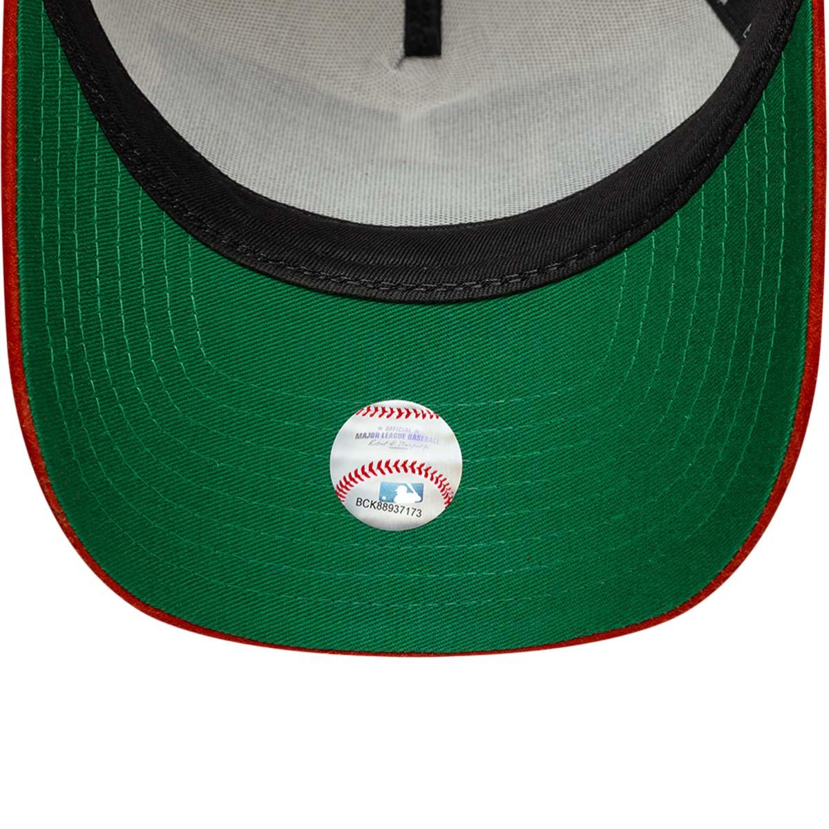 New Era Wordmark Suede Eframe New York Yankees Snapback Cap Light beige