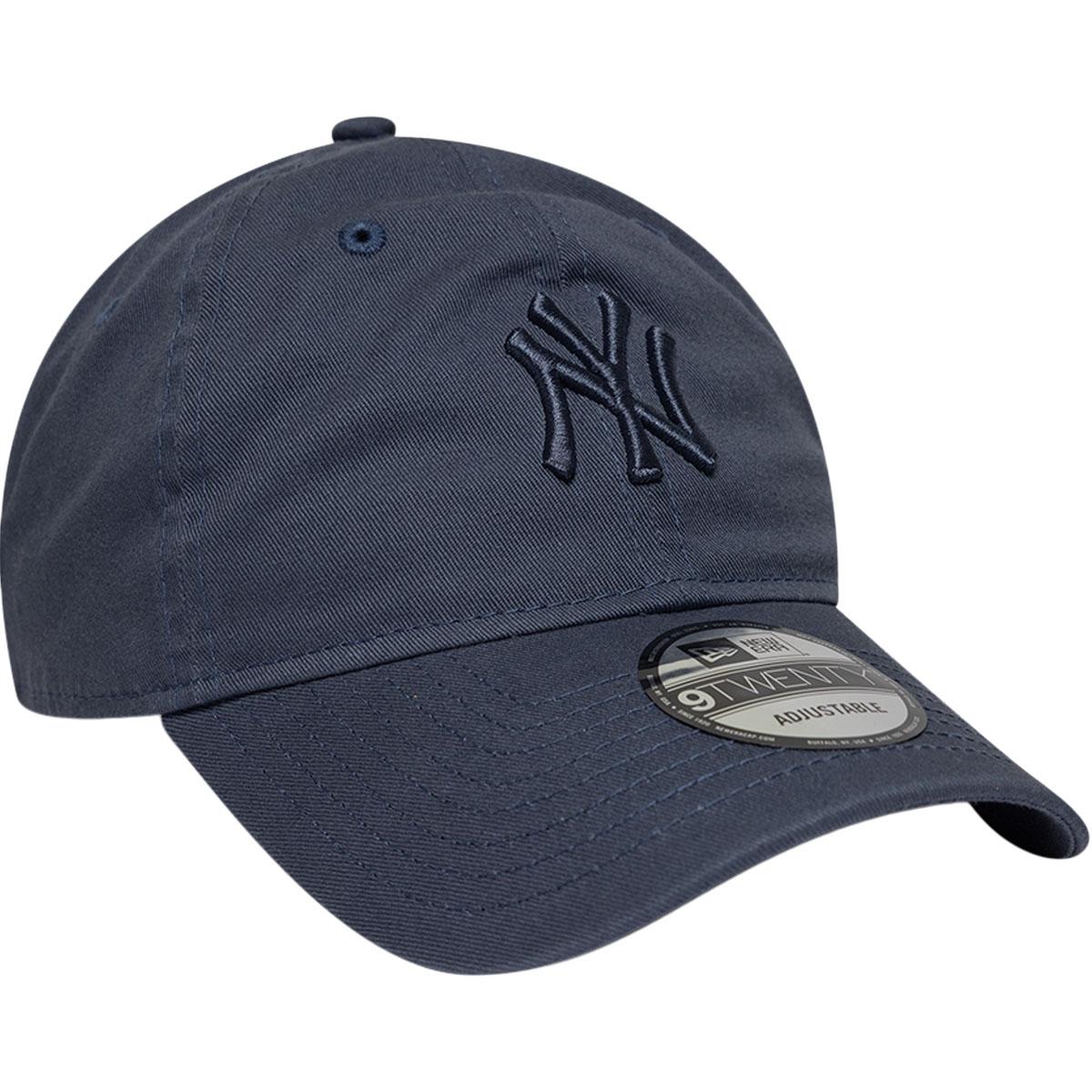 New Era 9TWENTY Washed New York Yankees Strapback Cap DK BLUE