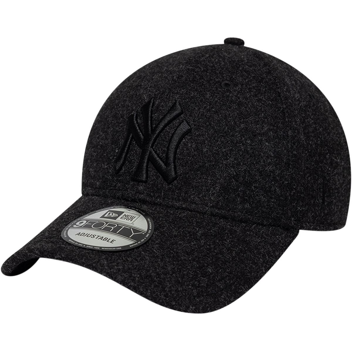 New Era 9FORTY Winter New York Yankees Snapback Cap BLACK