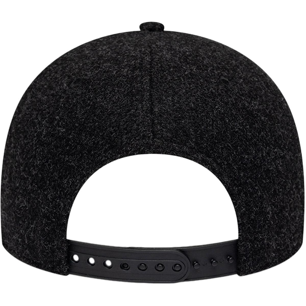 New Era 9FORTY Winter New York Yankees Snapback Cap BLACK