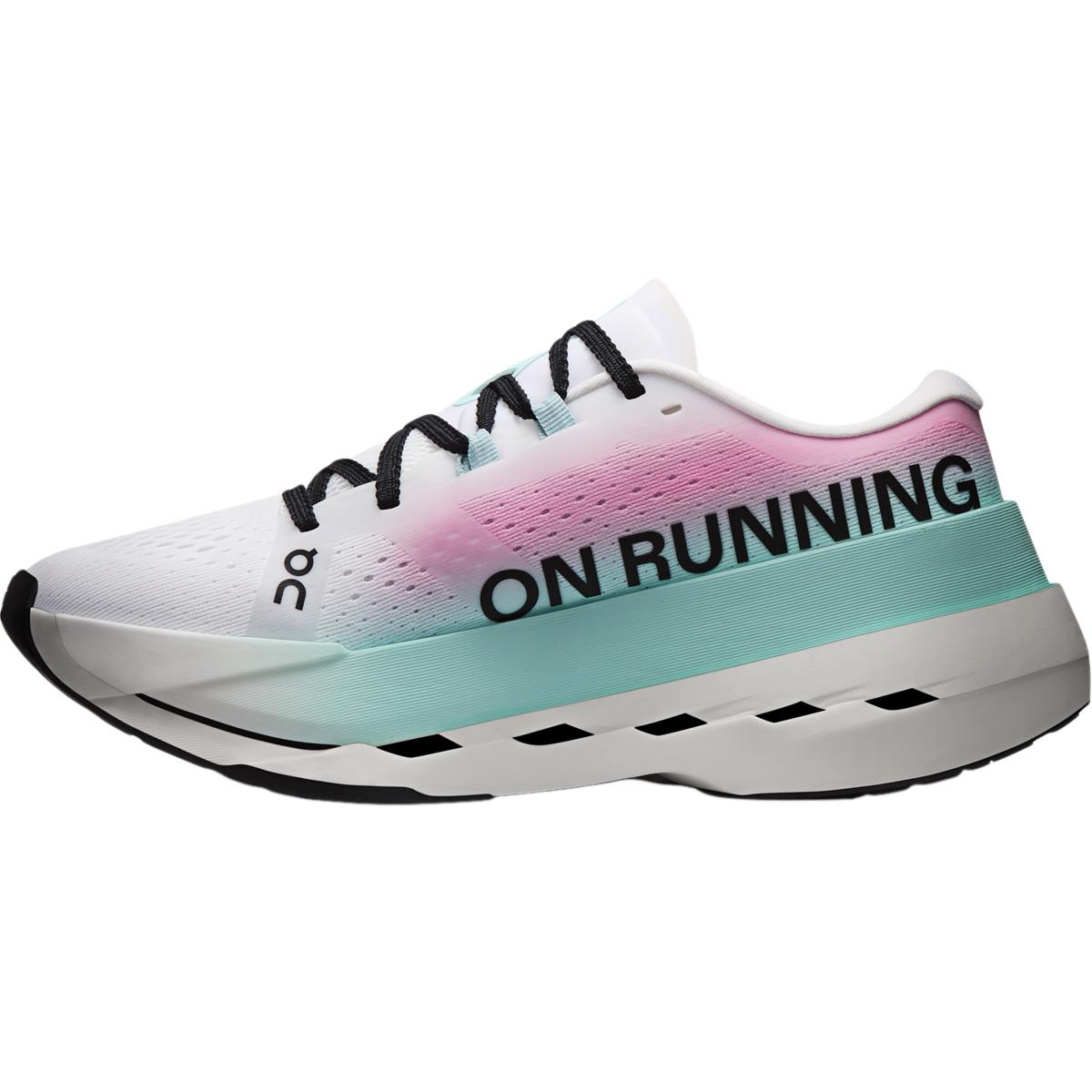 On Cloudboom Max Joggesko Dame White | Celeste