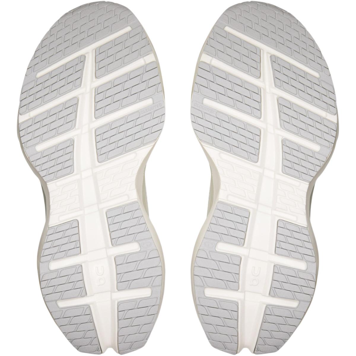 On Cloudrunner 3 Max Joggesko Dame White | Glacier