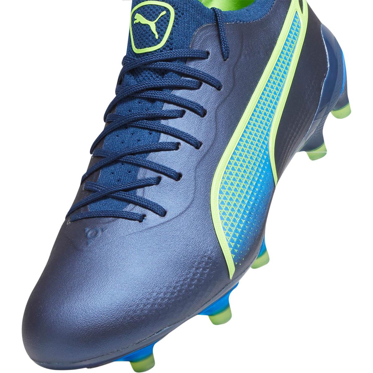 PUMA King Ultimate FG/AG Fodboldstøvler Dame White Glow
