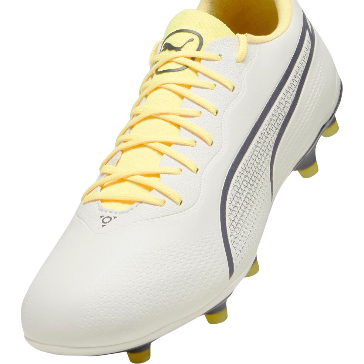 PUMA King Pro FG/AG Fodboldstøvler Alpine Snow-Asphalt-Yellow Bla