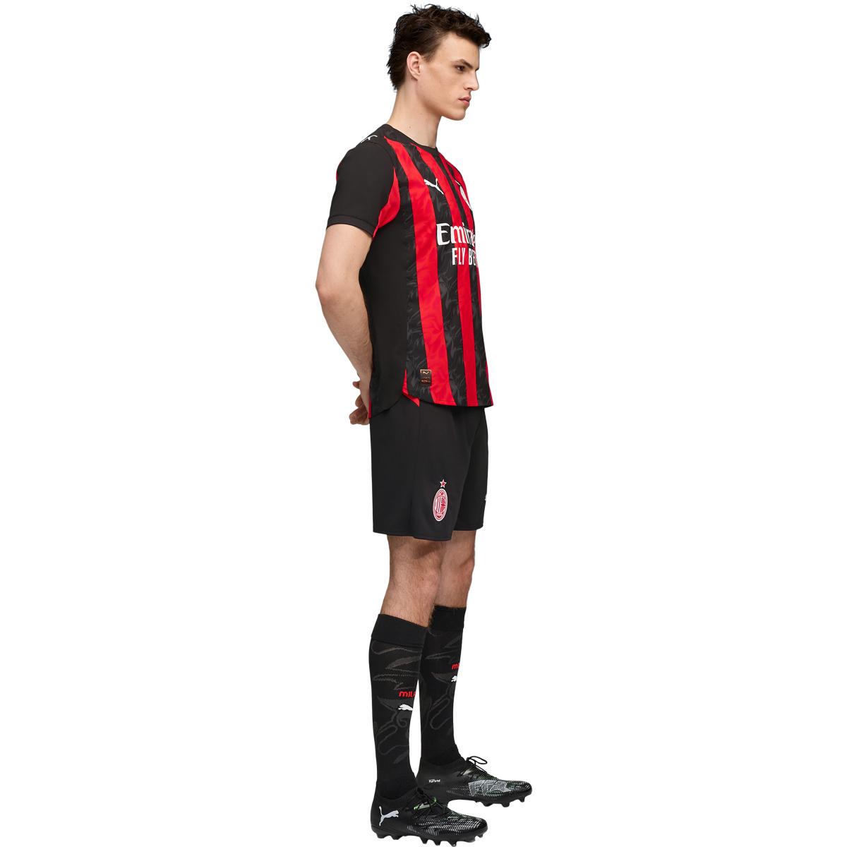 AC Milan 25/26 Hjemmebaneshorts 04