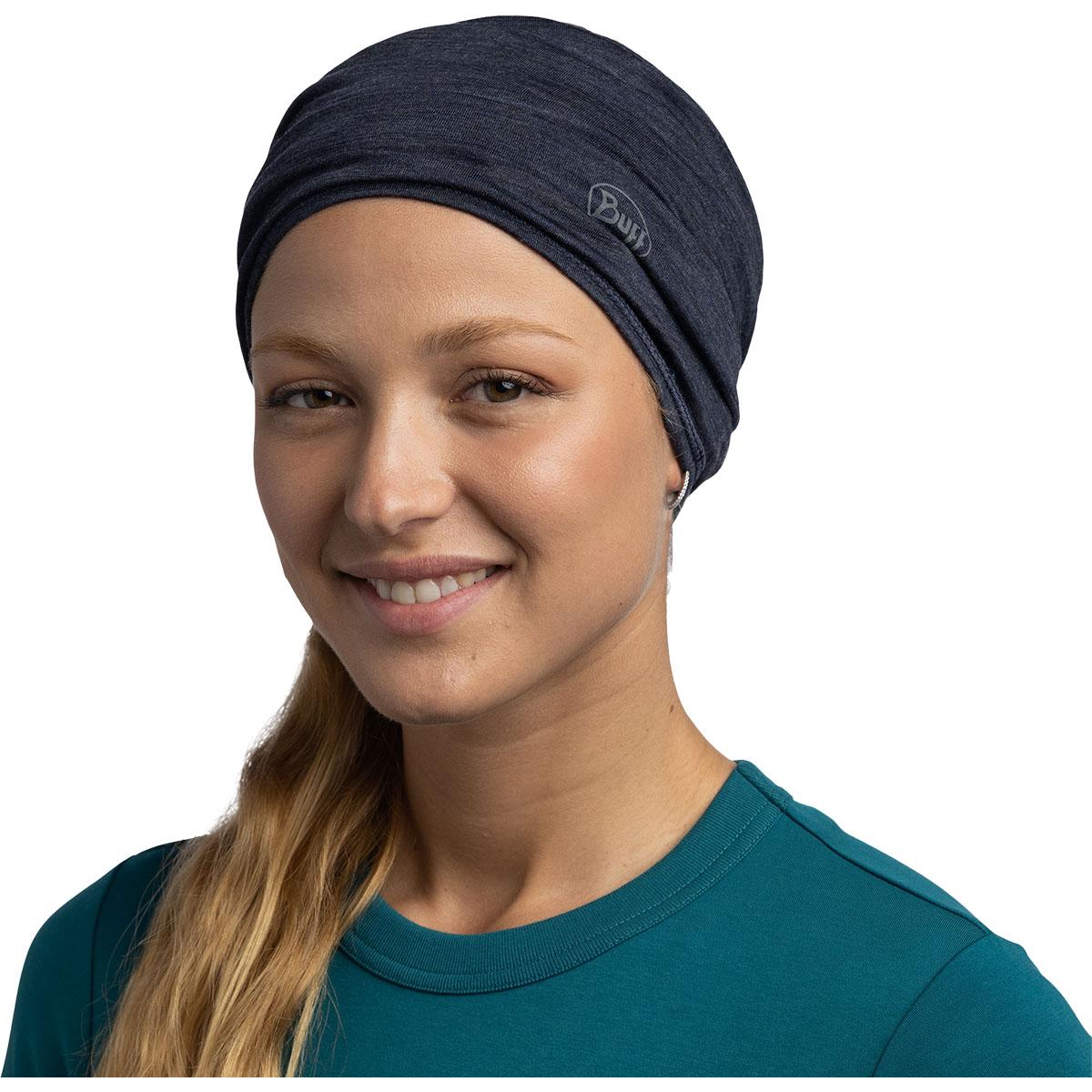 Buff Lightweight Merinould Halsedisse MELANGE NIGHT BLUE