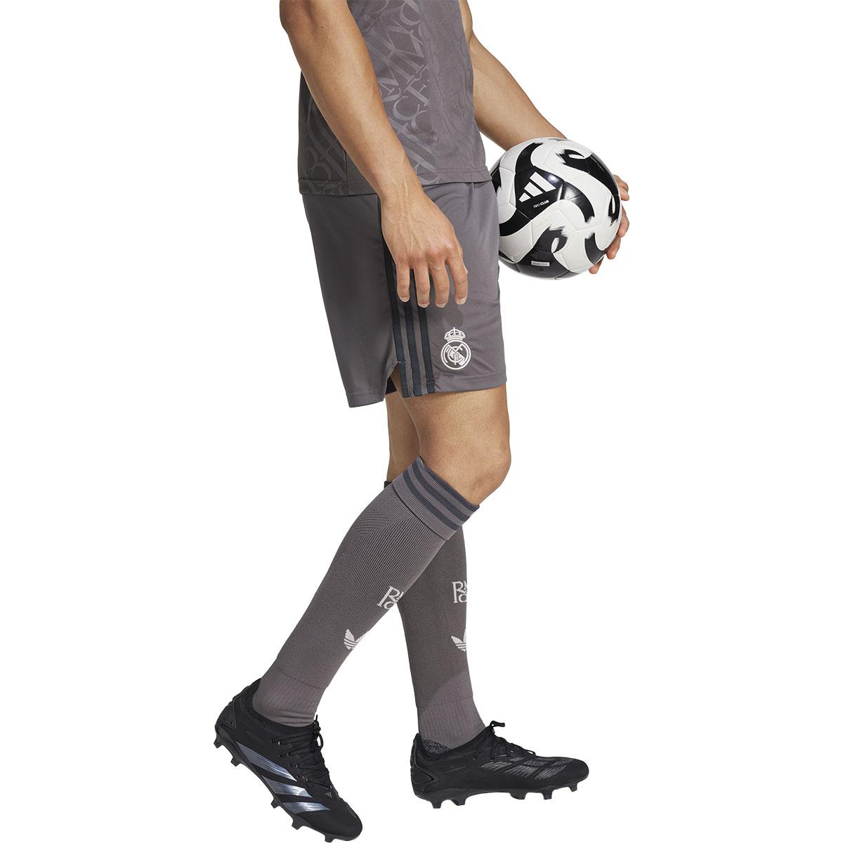 Real Madrid 24/25 3. Shorts CHACOA