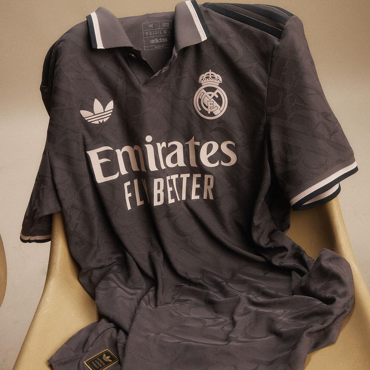 Real Madrid 24/25 3. Trøje CHACOA