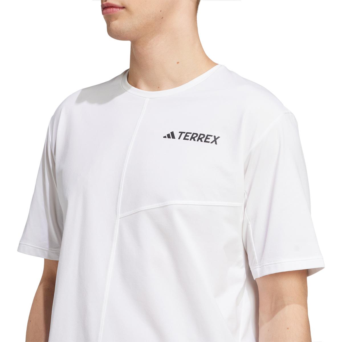 adidas Terrex Multi Vandre T-shirt Herre WHITE/PNKFUS/BLILIL/M
