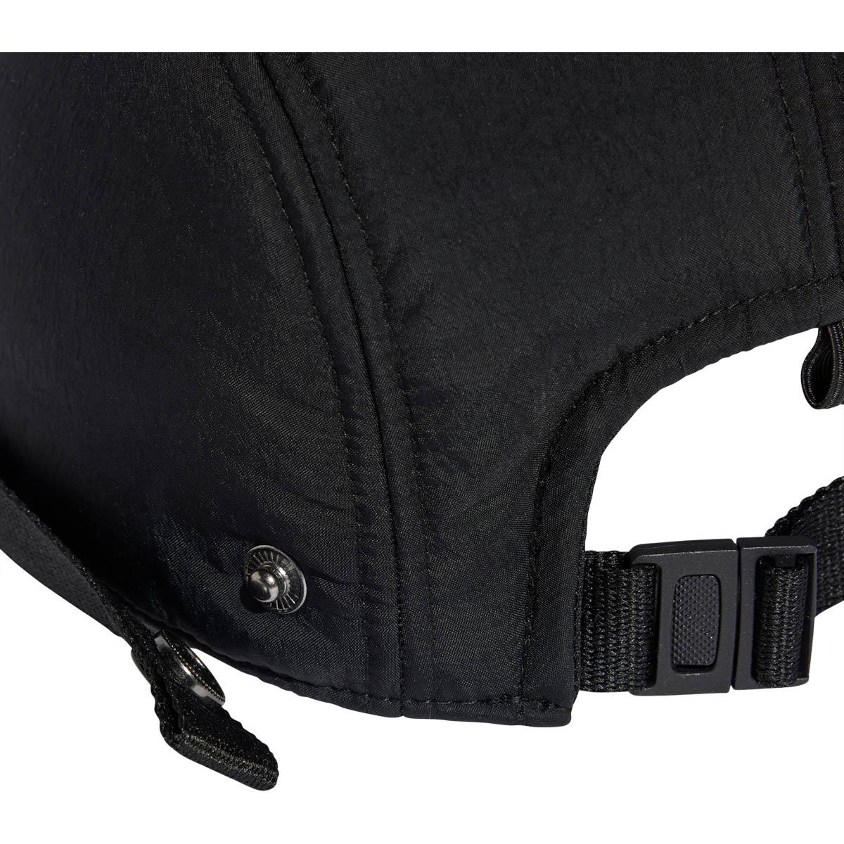 adidas x MOON BOOT Strapback Cap BLACK/WHITE/BLACK