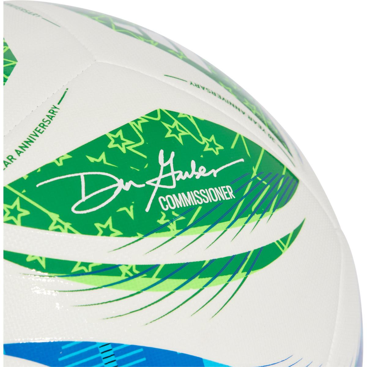 adidas MLS Training Fodbold WHITE/PNKFUS/BLILIL/M
