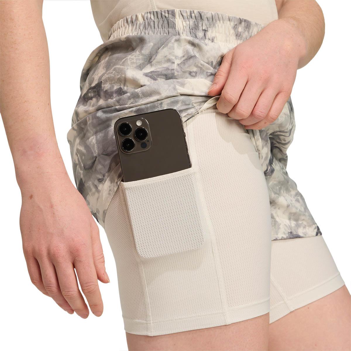 adidas Own The Run SD 2in1 Løbeshorts Dame Beige