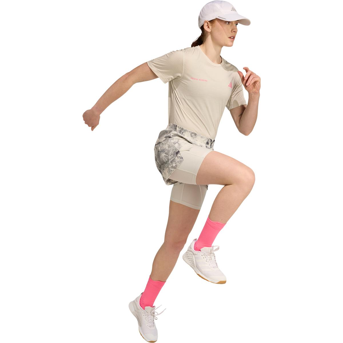 adidas Own The Run SD 2in1 Løbeshorts Dame Beige