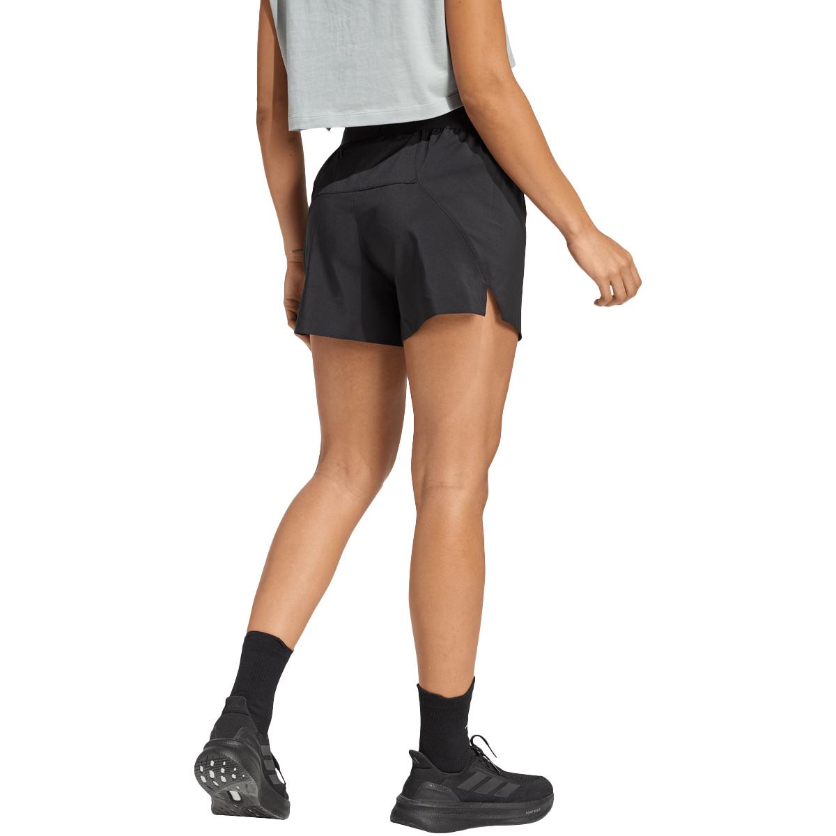 adidas Run Essentials Løbeshorts Dame Black