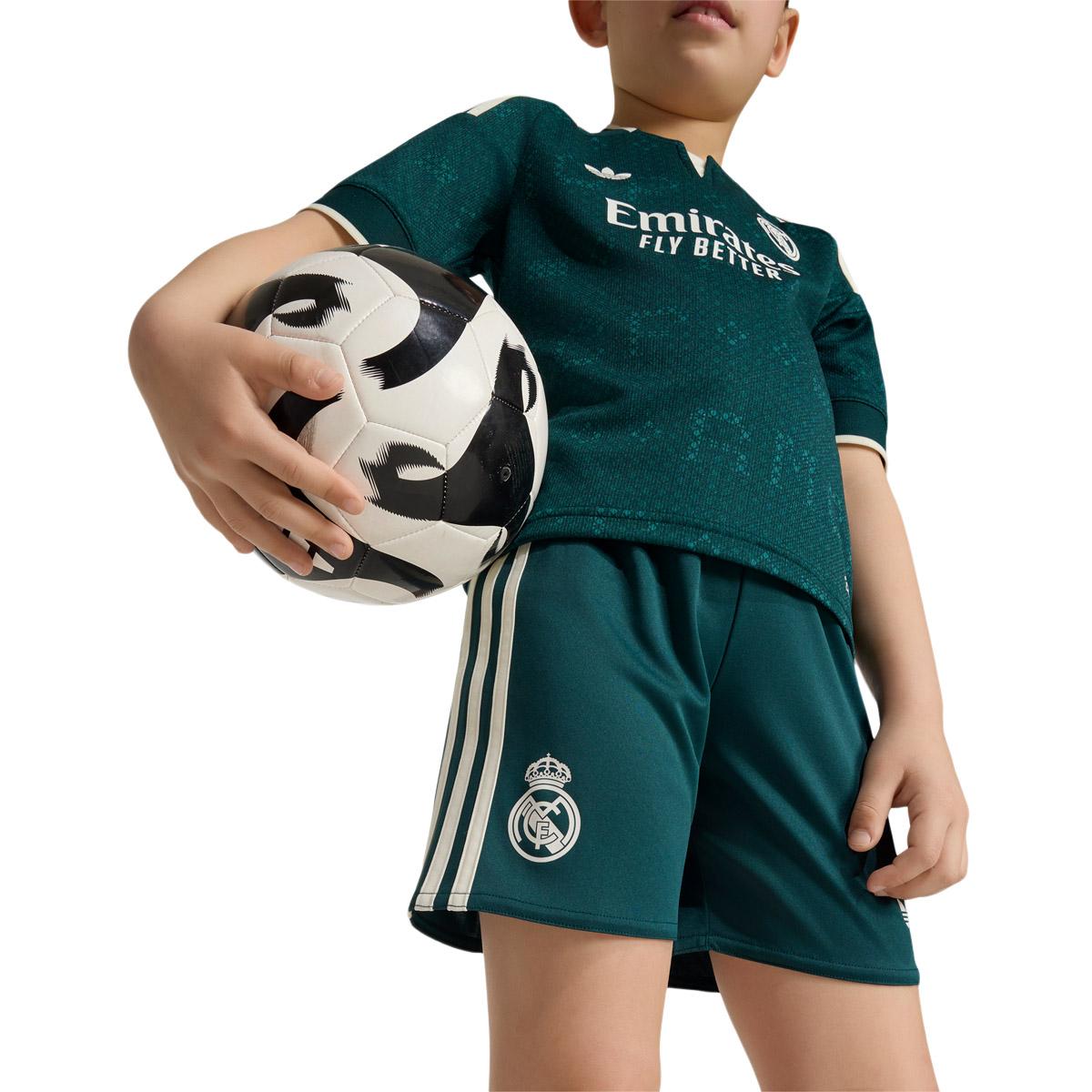 Real Madrid 26/27 Udebanesæt Børn AURIVY