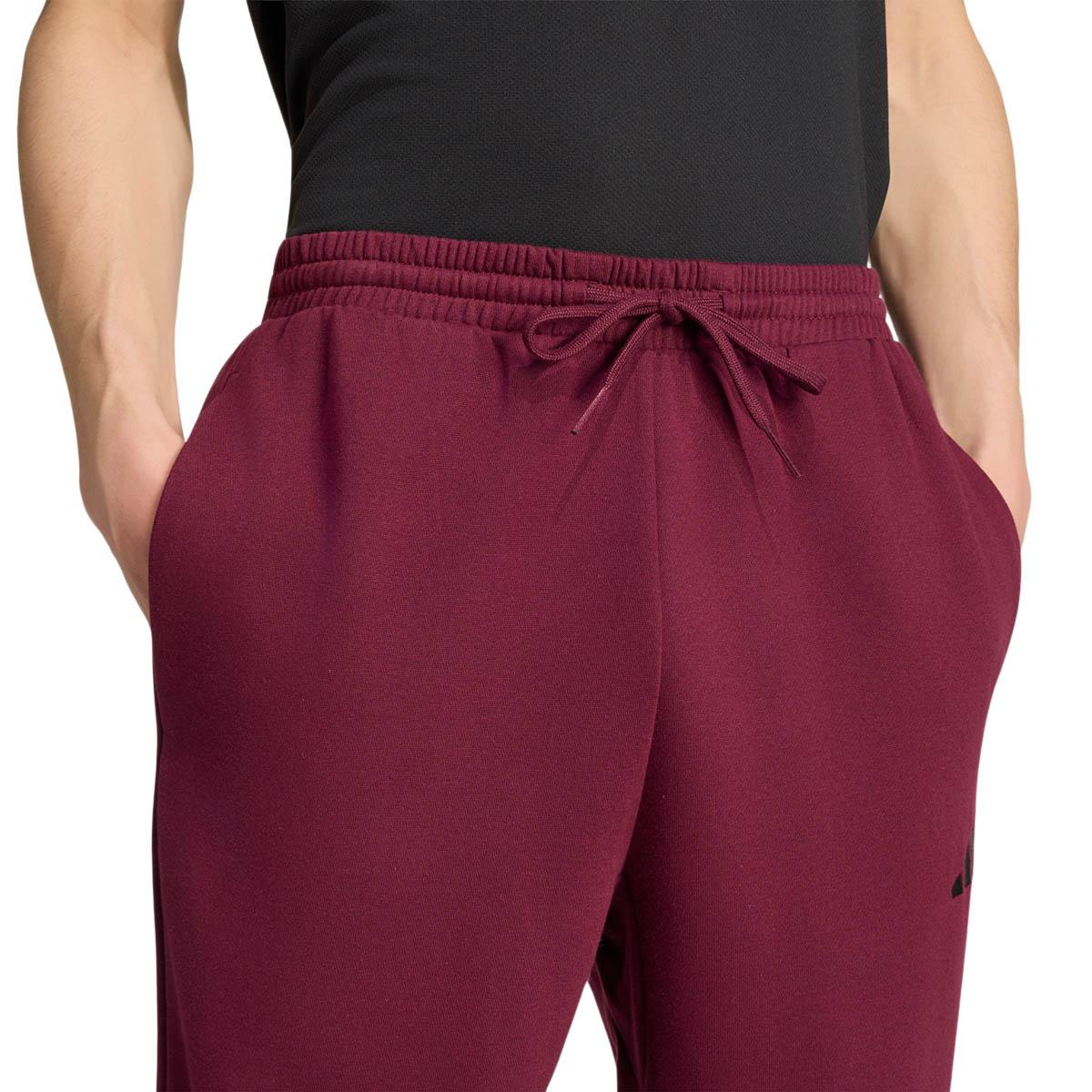 adidas Feelcozy Joggingbukser Herre MAROON/BLACK