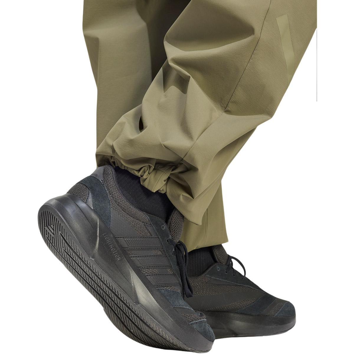 adidas ZNE Woven PT Bukser Herre OLISTR