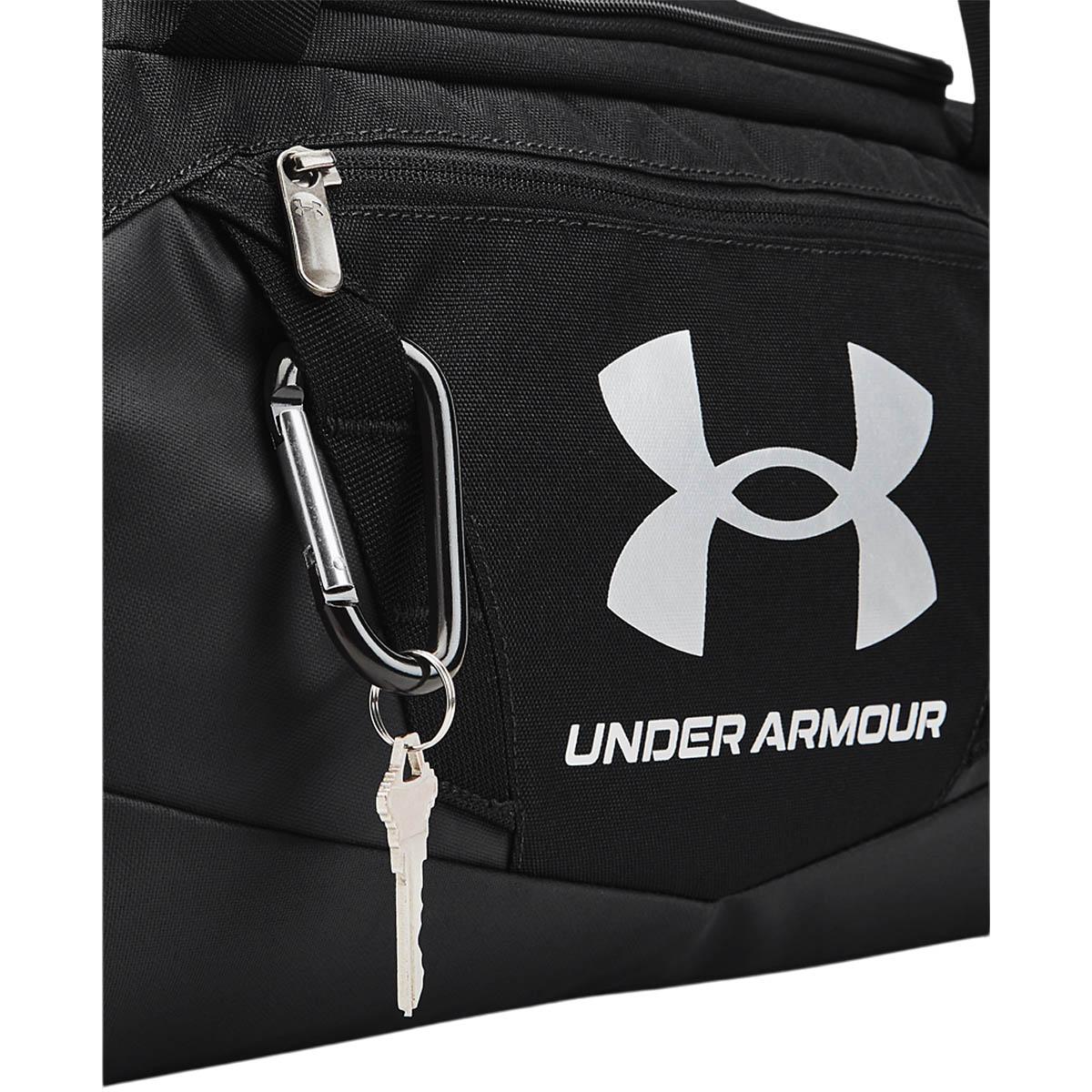 Under Armour Undeniable 5.0 Duffle XS Sportsveske BLACK