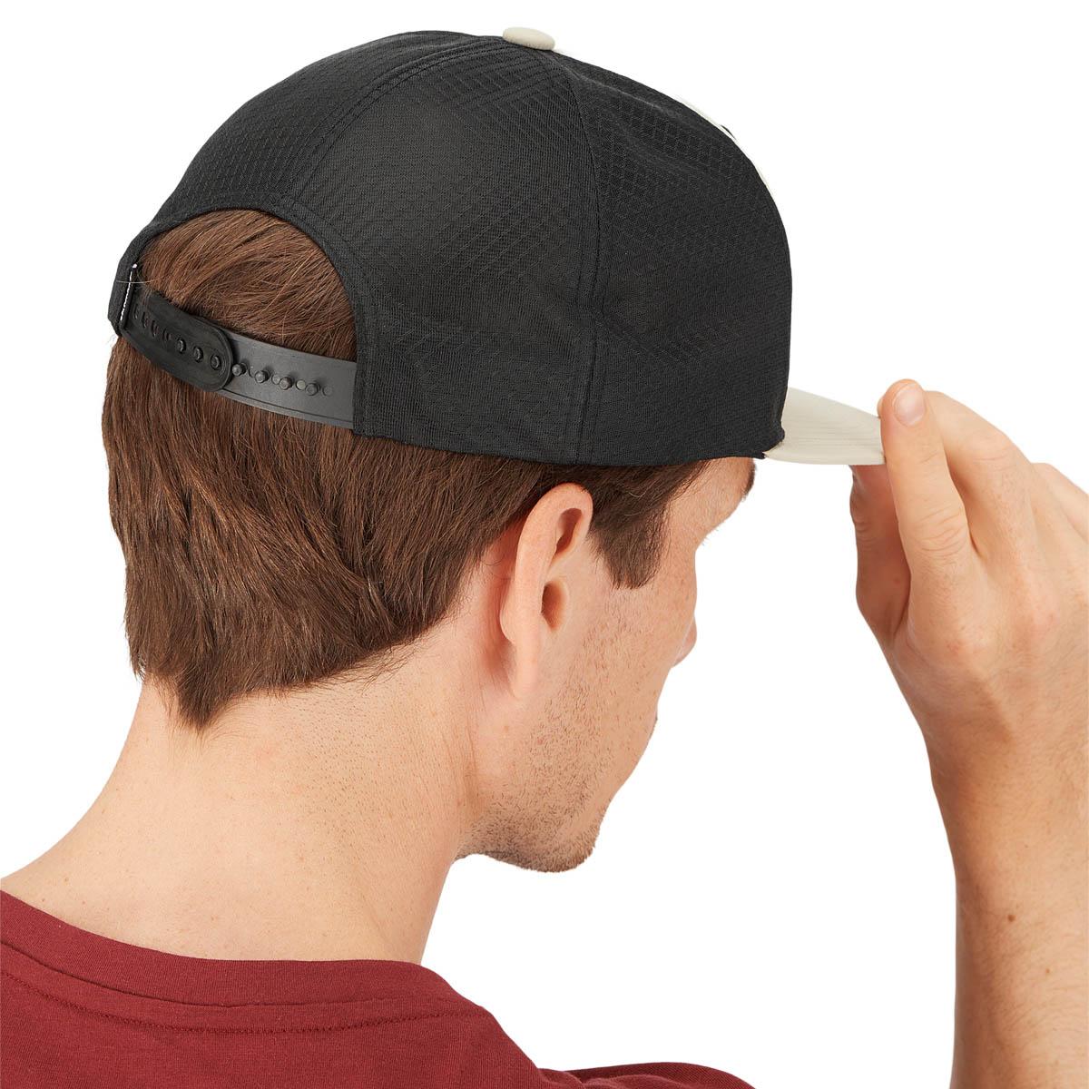 Salomon Trucker Flat Snapback Cap PLAZA TAUPE