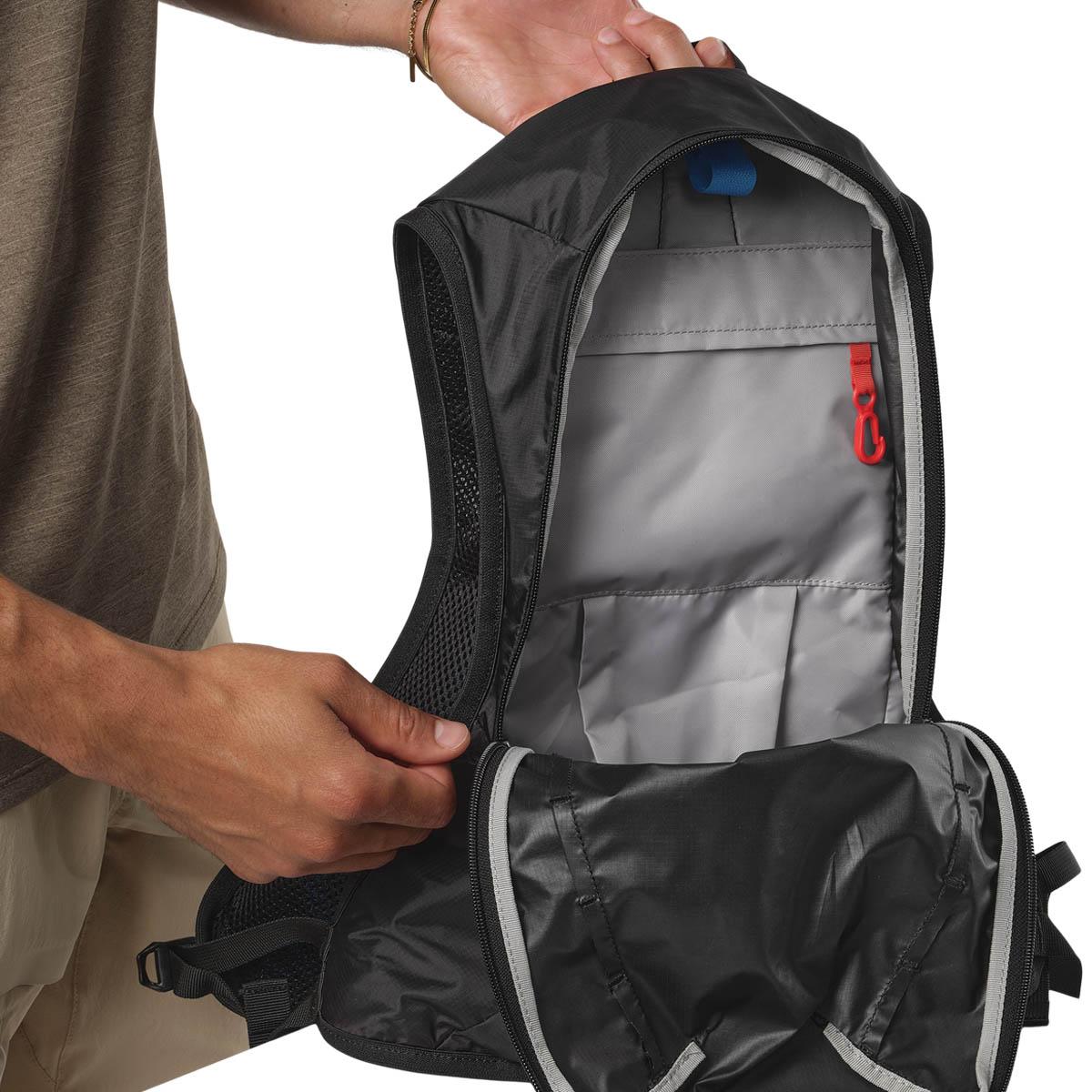 Salomon Cross 8L Løberygsæk BLACK
