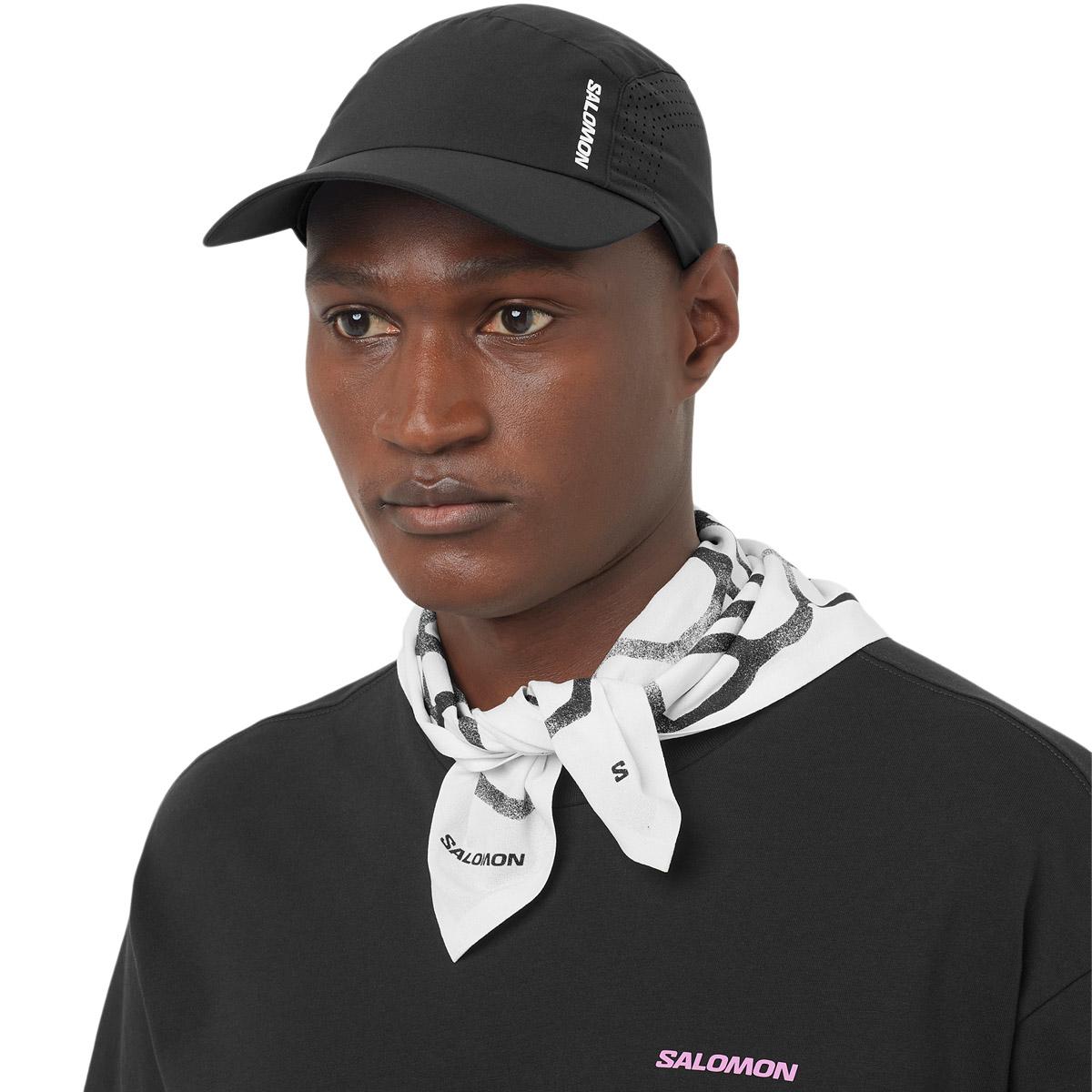 Salomon Shakeout Strapback Cap DEEP BLACK