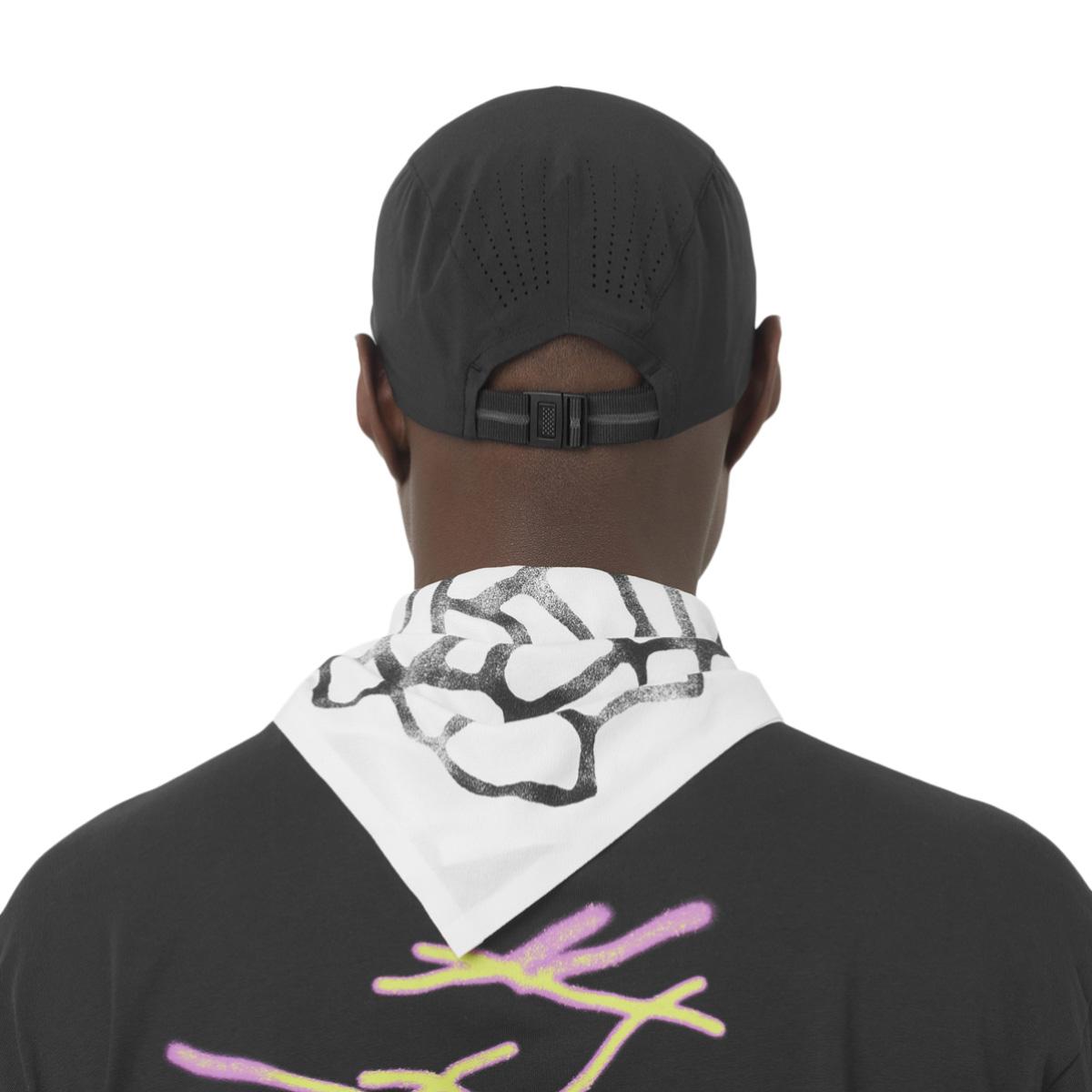 Salomon Shakeout Strapback Cap DEEP BLACK