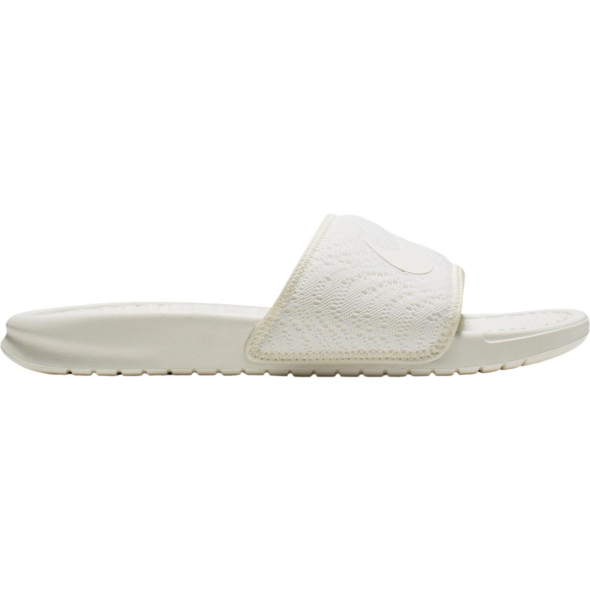 Nike Benassi Just Do It Textile SE Badesandaler Dame WHITE/UNIVERSITY RED-LIGHT BON