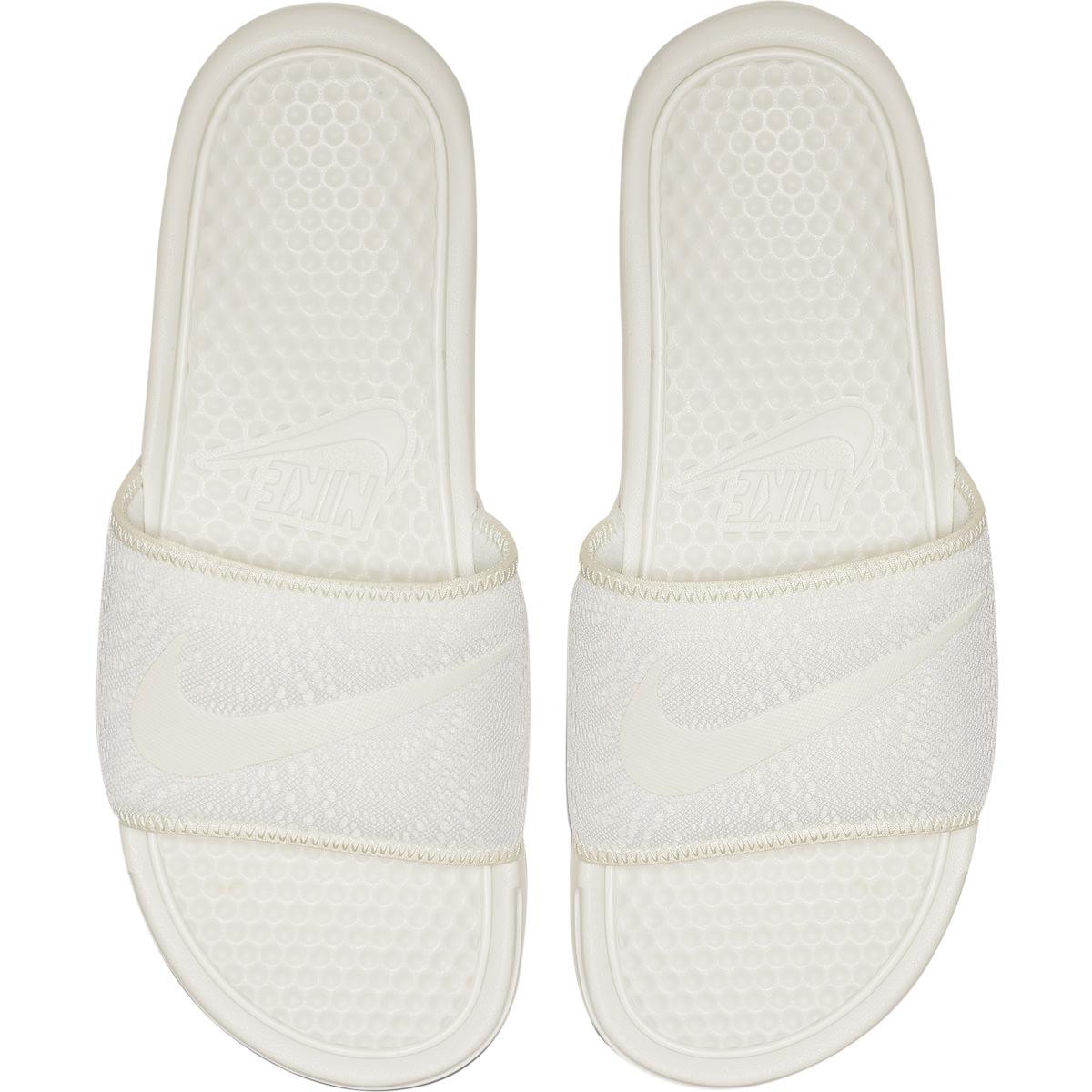 Nike Benassi Just Do It Textile SE Badesandaler Dame WHITE/UNIVERSITY RED-LIGHT BON